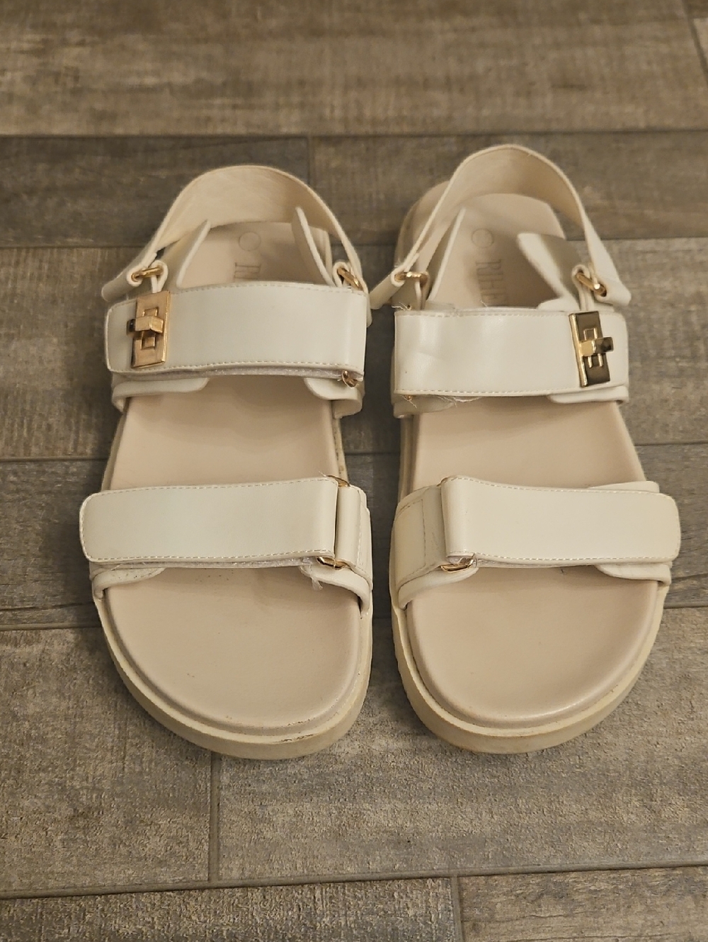 Women's Cream Strappy Comfort Sandals